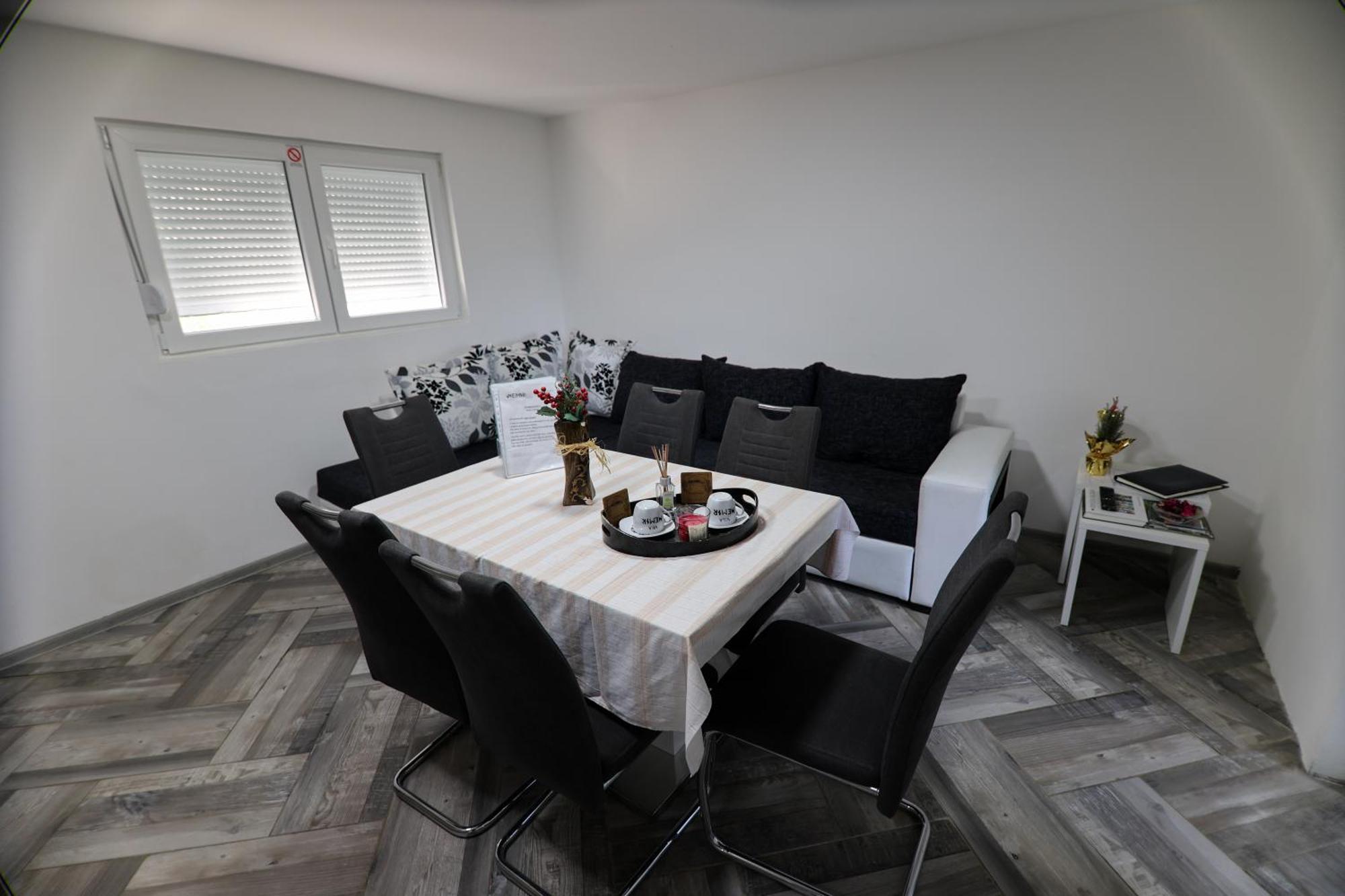 Vila Nemir Zavojsko Jezero Pirot Habitación foto
